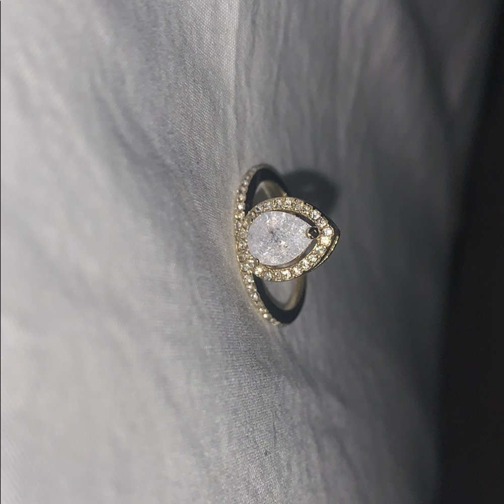 Ring - Picture 2 of 3